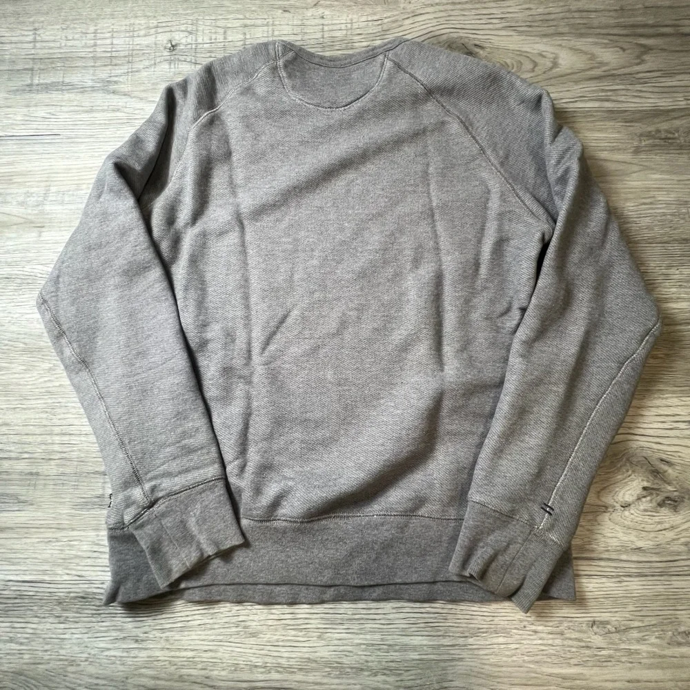 Levis Sweatshirt Mens‎ Medium Grey Raglan Sleeve Standard Fit Textured Pullover